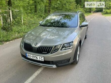 Сірий Шкода Octavia Scout, об'ємом двигуна 2 л та пробігом 260 тис. км за 17800 $, фото 1 на Automoto.ua