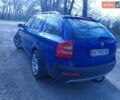 Синій Шкода Octavia Scout, об'ємом двигуна 2 л та пробігом 294 тис. км за 7777 $, фото 1 на Automoto.ua
