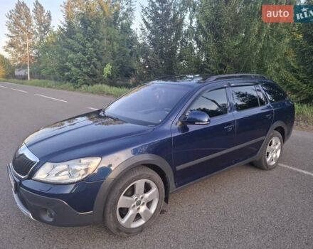 Синий Шкода Октавия Скаут, объемом двигателя 1.8 л и пробегом 236 тыс. км за 8100 $, фото 2 на Automoto.ua