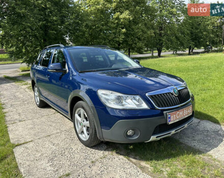 Синій Шкода Octavia Scout, об'ємом двигуна 1.8 л та пробігом 155 тис. км за 9300 $, фото 10 на Automoto.ua