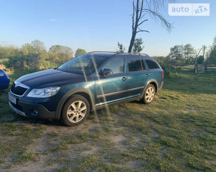 Синій Шкода Octavia Scout, об'ємом двигуна 2 л та пробігом 235 тис. км за 11200 $, фото 14 на Automoto.ua