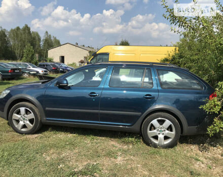 Синій Шкода Octavia Scout, об'ємом двигуна 2 л та пробігом 235 тис. км за 11200 $, фото 9 на Automoto.ua