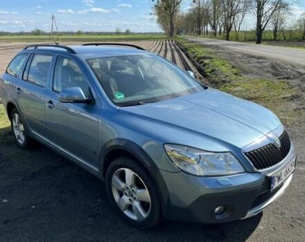 Синій Шкода Octavia Scout, об'ємом двигуна 2 л та пробігом 271 тис. км за 7200 $, фото 2 на Automoto.ua