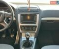 Синий Шкода Октавия Скаут, объемом двигателя 2 л и пробегом 235 тыс. км за 9990 $, фото 22 на Automoto.ua