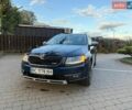Синий Шкода Октавия Скаут, объемом двигателя 2 л и пробегом 244 тыс. км за 13999 $, фото 1 на Automoto.ua