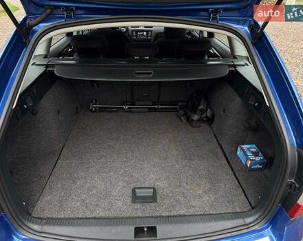 Синій Шкода Octavia Scout, об'ємом двигуна 2 л та пробігом 265 тис. км за 13600 $, фото 28 на Automoto.ua