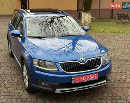 Синій Шкода Octavia Scout, об'ємом двигуна 2 л та пробігом 265 тис. км за 13600 $, фото 3 на Automoto.ua