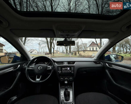 Синій Шкода Octavia Scout, об'ємом двигуна 2 л та пробігом 265 тис. км за 13600 $, фото 31 на Automoto.ua