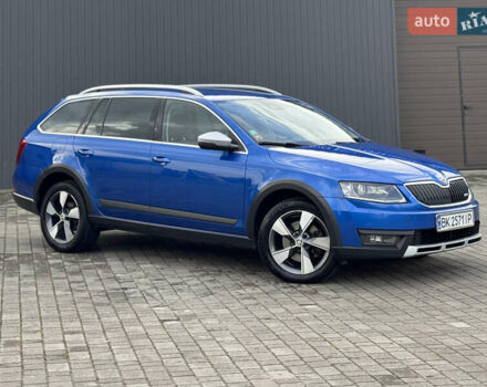 Синій Шкода Octavia Scout, об'ємом двигуна 2 л та пробігом 250 тис. км за 14350 $, фото 4 на Automoto.ua