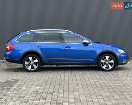 Синій Шкода Octavia Scout, об'ємом двигуна 2 л та пробігом 250 тис. км за 14350 $, фото 5 на Automoto.ua
