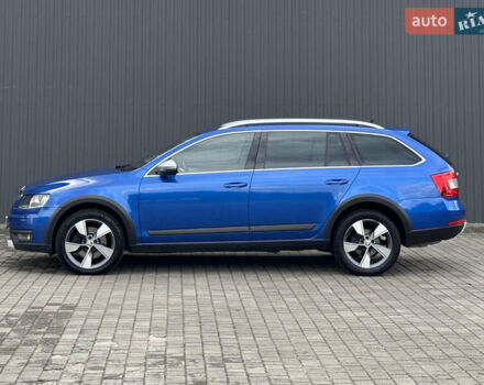 Синій Шкода Octavia Scout, об'ємом двигуна 2 л та пробігом 250 тис. км за 14350 $, фото 6 на Automoto.ua