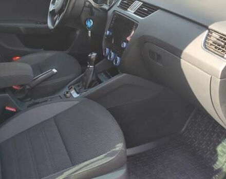 Синий Шкода Октавия Скаут, объемом двигателя 1.97 л и пробегом 224 тыс. км за 15600 $, фото 18 на Automoto.ua