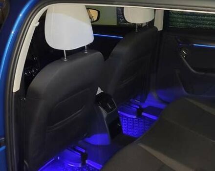 Синий Шкода Октавия Скаут, объемом двигателя 1.97 л и пробегом 224 тыс. км за 15600 $, фото 32 на Automoto.ua