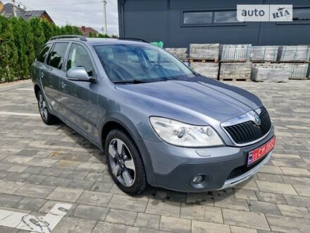 Синій Шкода Octavia Scout, об'ємом двигуна 1.8 л та пробігом 205 тис. км за 9100 $, фото 1 на Automoto.ua