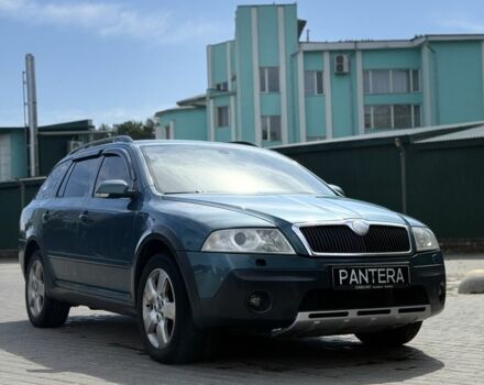 Зеленый Шкода Октавия Скаут, объемом двигателя 2 л и пробегом 382 тыс. км за 4200 $, фото 1 на Automoto.ua