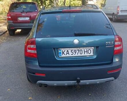Зелений Шкода Octavia Scout, об'ємом двигуна 1.97 л та пробігом 263 тис. км за 7500 $, фото 3 на Automoto.ua