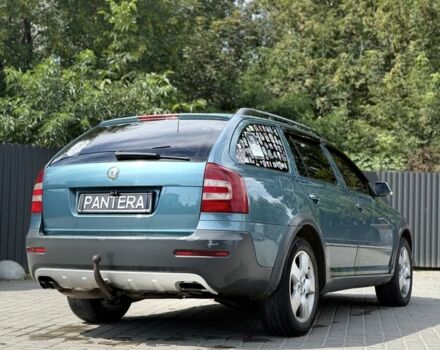 Зеленый Шкода Октавия Скаут, объемом двигателя 2 л и пробегом 382 тыс. км за 4200 $, фото 2 на Automoto.ua