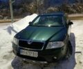 Зелений Шкода Octavia Scout, об'ємом двигуна 2 л та пробігом 300 тис. км за 5700 $, фото 1 на Automoto.ua