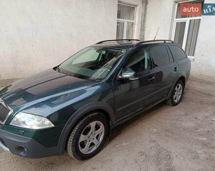 Зелений Шкода Octavia Scout, об'ємом двигуна 1.97 л та пробігом 275 тис. км за 7500 $, фото 1 на Automoto.ua