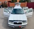 Білий Шкода Октавія Тур, об'ємом двигуна 1.6 л та пробігом 306 тис. км за 4990 $, фото 18 на Automoto.ua