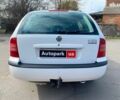 Білий Шкода Октавія Тур, об'ємом двигуна 1.6 л та пробігом 306 тис. км за 4990 $, фото 5 на Automoto.ua