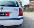 Білий Шкода Октавія Тур, об'ємом двигуна 1.6 л та пробігом 306 тис. км за 4990 $, фото 10 на Automoto.ua