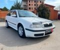 Білий Шкода Октавія Тур, об'ємом двигуна 1.6 л та пробігом 306 тис. км за 4990 $, фото 2 на Automoto.ua