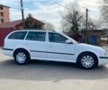 Білий Шкода Октавія Тур, об'ємом двигуна 1.6 л та пробігом 306 тис. км за 4990 $, фото 3 на Automoto.ua