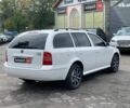 Белый Шкода Октавия Тур, объемом двигателя 1.6 л и пробегом 168 тыс. км за 6390 $, фото 4 на Automoto.ua