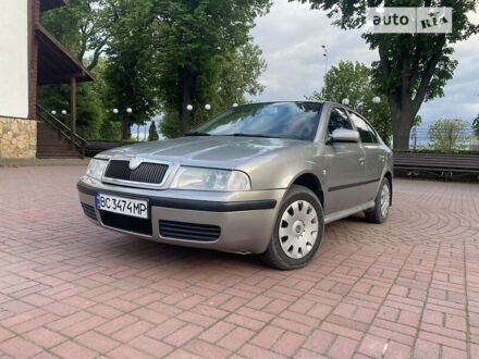 Шкода Октавия Тур 2006 в Виннице на Automoto.ua Бежевый Шкода Октавия Тур, объемом двигателя 1.6 л и пробегом 250 тыс. км за 5100 $, фото 1 на Automoto.ua