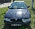 Черный Шкода Октавия Тур, объемом двигателя 1.6 л и пробегом 240 тыс. км за 6000 $, фото 1 на Automoto.ua