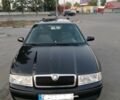 Черный Шкода Октавия Тур, объемом двигателя 2 л и пробегом 350 тыс. км за 5500 $, фото 1 на Automoto.ua