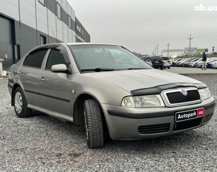 Коричневий Шкода Октавія Тур, об'ємом двигуна 1.6 л та пробігом 276 тис. км за 4440 $, фото 3 на Automoto.ua