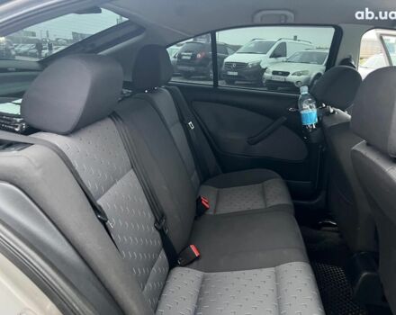 Коричневий Шкода Октавія Тур, об'ємом двигуна 1.6 л та пробігом 276 тис. км за 4440 $, фото 34 на Automoto.ua