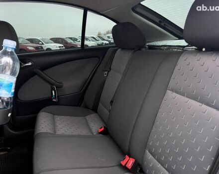 Коричневий Шкода Октавія Тур, об'ємом двигуна 1.6 л та пробігом 276 тис. км за 4440 $, фото 30 на Automoto.ua