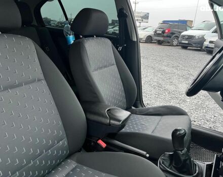 Коричневий Шкода Октавія Тур, об'ємом двигуна 1.6 л та пробігом 276 тис. км за 4440 $, фото 36 на Automoto.ua