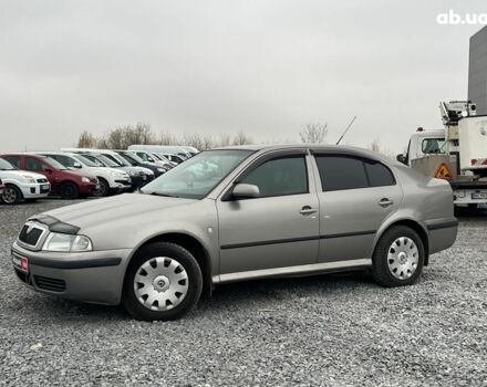 Коричневий Шкода Октавія Тур, об'ємом двигуна 1.6 л та пробігом 276 тис. км за 4440 $, фото 14 на Automoto.ua