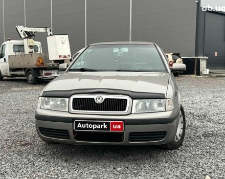 Коричневий Шкода Октавія Тур, об'ємом двигуна 1.6 л та пробігом 276 тис. км за 4440 $, фото 1 на Automoto.ua