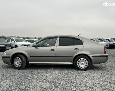 Коричневий Шкода Октавія Тур, об'ємом двигуна 1.6 л та пробігом 276 тис. км за 4440 $, фото 13 на Automoto.ua