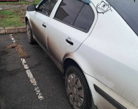 Белый Шкода Октавия, объемом двигателя 1.6 л и пробегом 360 тыс. км за 1416 $, фото 2 на Automoto.ua