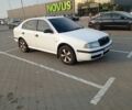 Білий Шкода Октавія, об'ємом двигуна 1.6 л та пробігом 353 тис. км за 3300 $, фото 1 на Automoto.ua