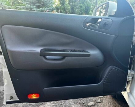 Белый Шкода Октавия, объемом двигателя 1.6 л и пробегом 232 тыс. км за 4440 $, фото 8 на Automoto.ua