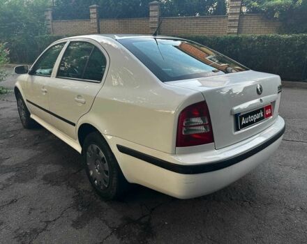 Белый Шкода Октавия, объемом двигателя 1.6 л и пробегом 232 тыс. км за 4440 $, фото 6 на Automoto.ua