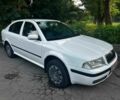 Белый Шкода Октавия, объемом двигателя 1.6 л и пробегом 232 тыс. км за 4440 $, фото 2 на Automoto.ua