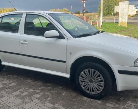 Білий Шкода Октавія, об'ємом двигуна 1.6 л та пробігом 3 тис. км за 3650 $, фото 5 на Automoto.ua