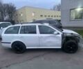 Белый Шкода Октавия, объемом двигателя 1.6 л и пробегом 150 тыс. км за 1850 $, фото 4 на Automoto.ua