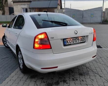 Белый Шкода Октавия, объемом двигателя 1.4 л и пробегом 230 тыс. км за 6500 $, фото 6 на Automoto.ua