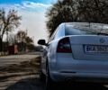 Білий Шкода Октавія, об'ємом двигуна 1.6 л та пробігом 350 тис. км за 7253 $, фото 1 на Automoto.ua