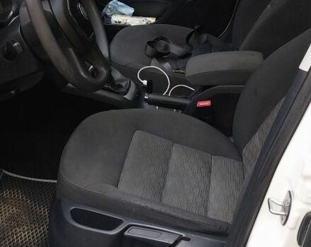 Белый Шкода Октавия, объемом двигателя 1.6 л и пробегом 65 тыс. км за 9406 $, фото 13 на Automoto.ua