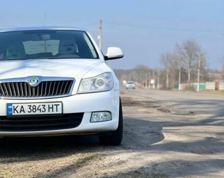 Білий Шкода Октавія, об'ємом двигуна 1.6 л та пробігом 350 тис. км за 7253 $, фото 3 на Automoto.ua